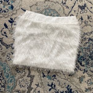 Feathery white skirt